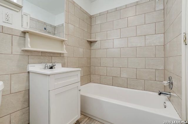 318 ELKS, San Antonio, TX 78211