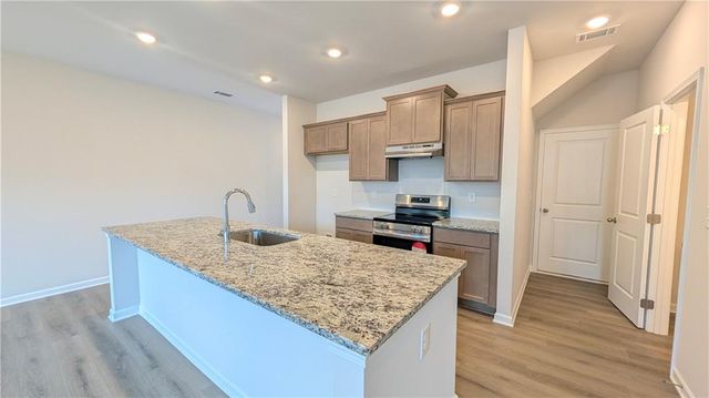 517 Hayes Lane, Canton, GA 30115