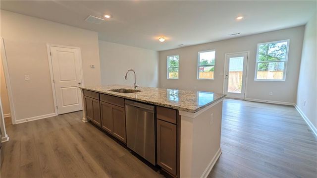 517 Hayes Lane, Canton, GA 30115
