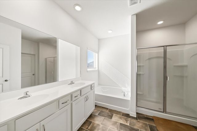 65 GRACE ANN LN, Oakland, TN 38060