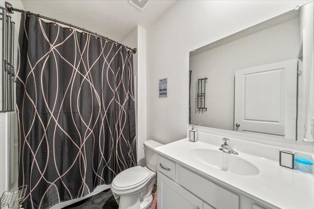 65 GRACE ANN LN, Oakland, TN 38060