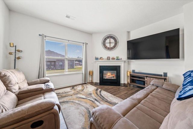 65 GRACE ANN LN, Oakland, TN 38060