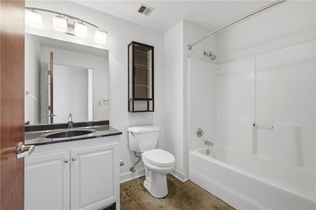 1535 Walnut Street 306, Kansas City, MO 64108