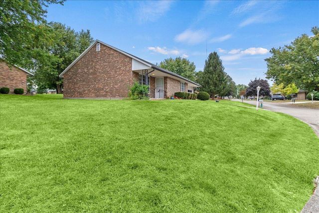 2137 Manhattan Boulevard 2137 Manhattan Boulevard, Springfield, OH 45504