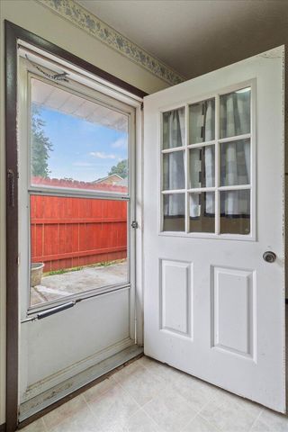 2137 Manhattan Boulevard 2137 Manhattan Boulevard, Springfield, OH 45504