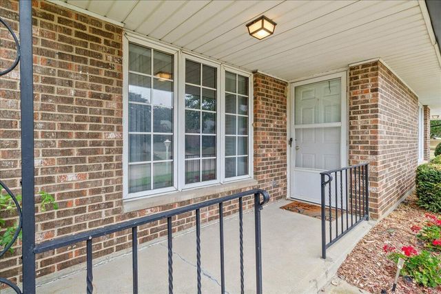 2137 Manhattan Boulevard 2137 Manhattan Boulevard, Springfield, OH 45504