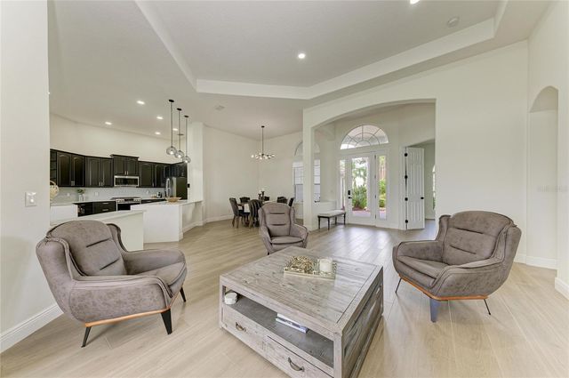 6988 74TH STREET CIRCLE E, Bradenton, FL 34203
