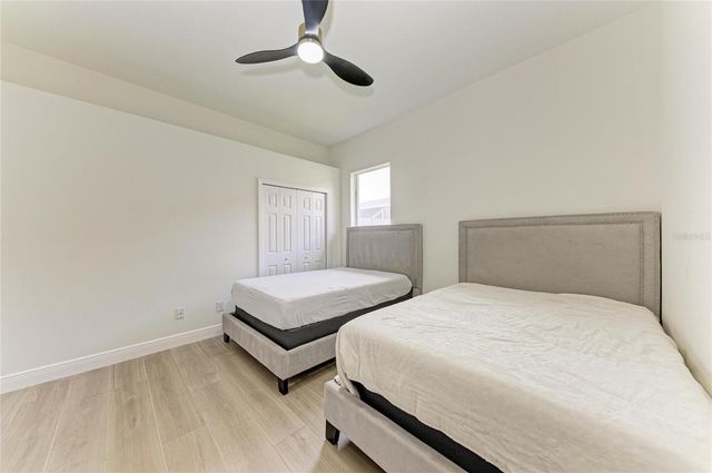 6988 74TH STREET CIRCLE E, Bradenton, FL 34203