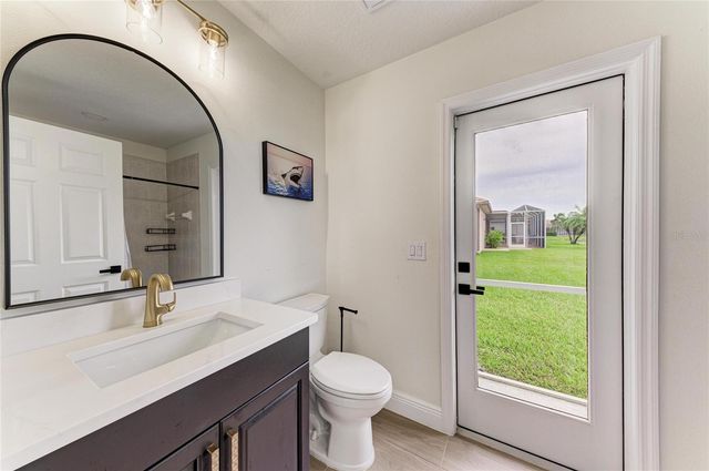 6988 74TH STREET CIRCLE E, Bradenton, FL 34203
