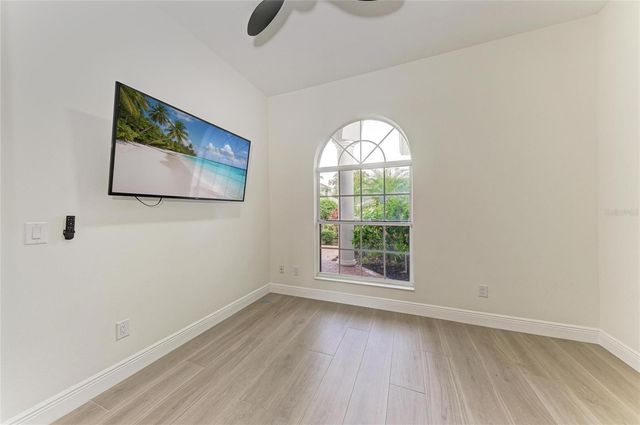 6988 74TH STREET CIRCLE E, Bradenton, FL 34203