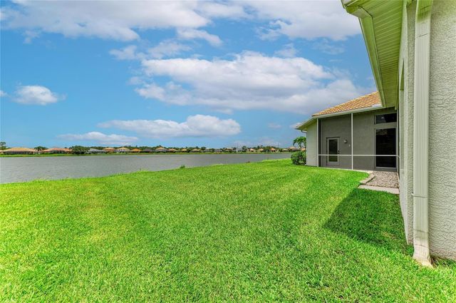6988 74TH STREET CIRCLE E, Bradenton, FL 34203