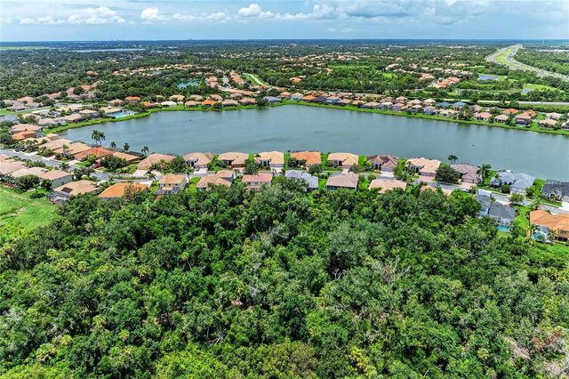 6988 74TH STREET CIRCLE E, Bradenton, FL 34203