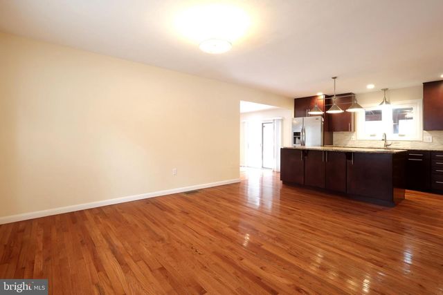 24 WILTS LN, State College, PA 16803