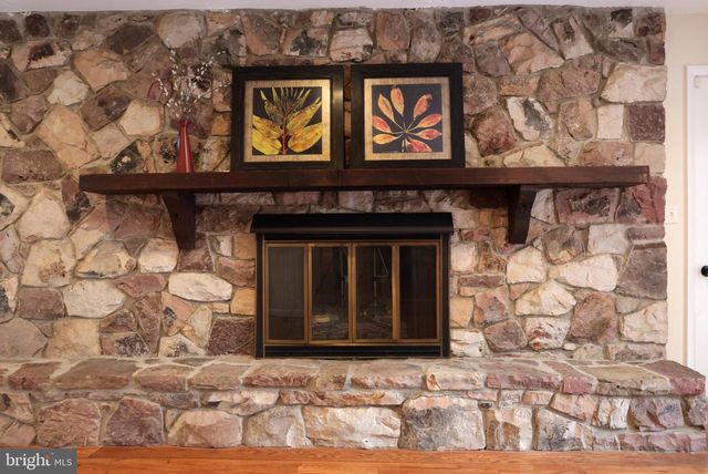 24 WILTS LN, State College, PA 16803