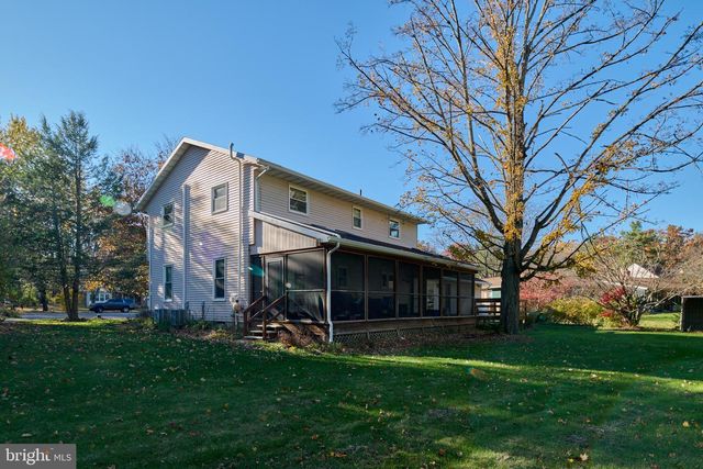 24 WILTS LN, State College, PA 16803