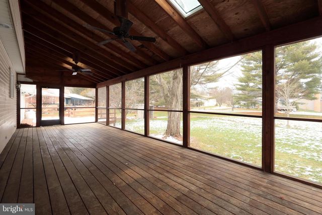 24 WILTS LN, State College, PA 16803