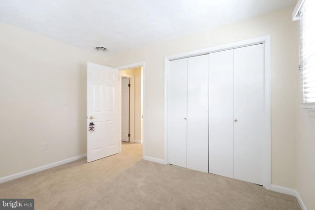 24 WILTS LN, State College, PA 16803