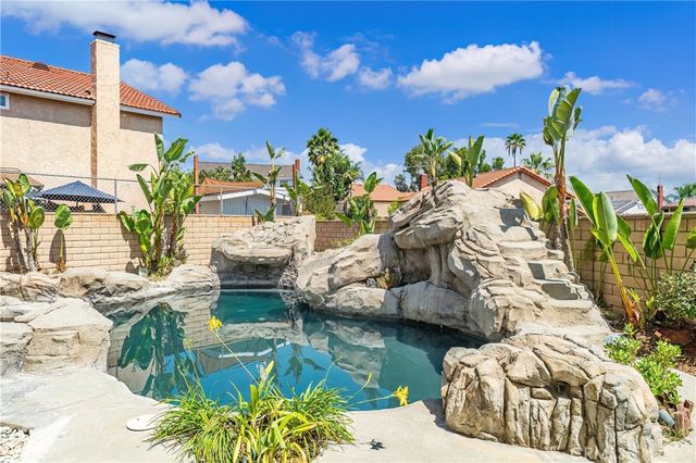 2212 Radcourt Dr, Hacienda Heights, CA 91745