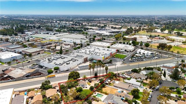 2430 W 6th Street A&B, Santa Ana, CA 92703
