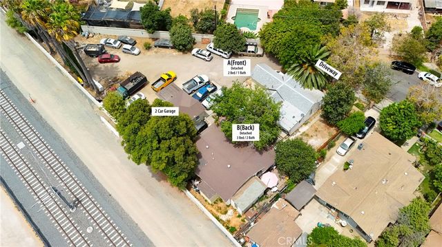 2430 W 6th Street A&B, Santa Ana, CA 92703