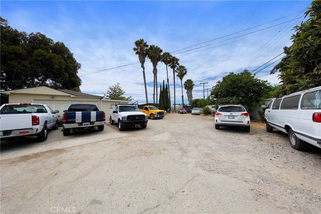 2430 W 6th Street A&B, Santa Ana, CA 92703