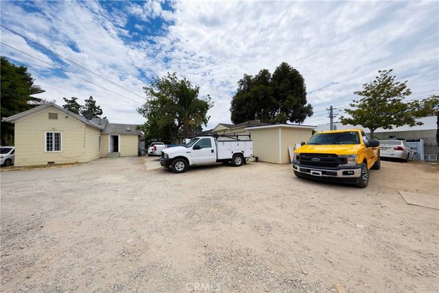 2430 W 6th Street A&B, Santa Ana, CA 92703