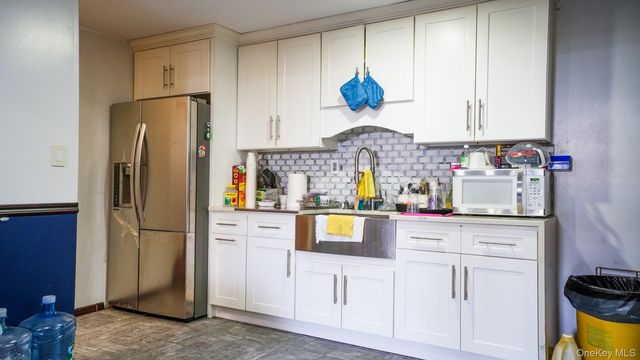 65 Williams Avenue, Amityville, NY 11701