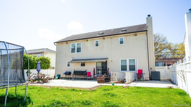 65 Williams Avenue, Amityville, NY 11701