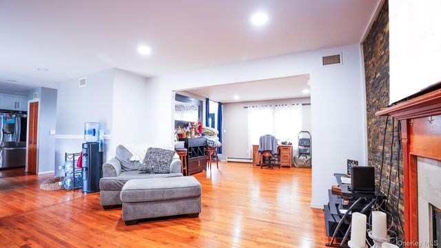 65 Williams Avenue, Amityville, NY 11701