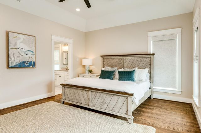 2314 Bernardo De Galvez Avenue, Galveston, TX 77550