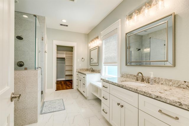 2314 Bernardo De Galvez Avenue, Galveston, TX 77550