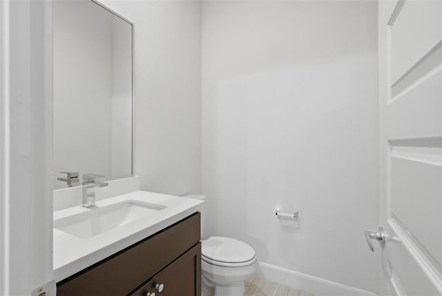 2709 Clinton Drive, Houston, TX 77020