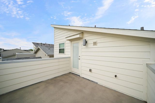 2709 Clinton Drive, Houston, TX 77020