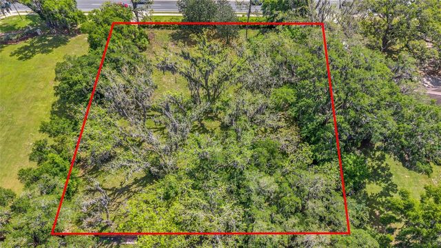 11338 N US HIGHWAY 301, Oxford, FL 34484