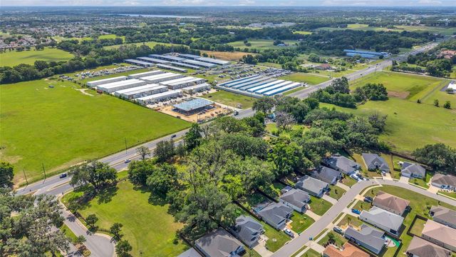 11338 N US HIGHWAY 301, Oxford, FL 34484