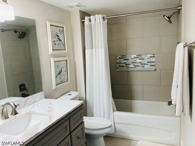 1150 Wildwood Lakes BLVD 8-207, Naples, FL 34104