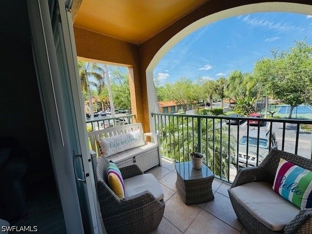 1150 Wildwood Lakes BLVD 8-207, Naples, FL 34104