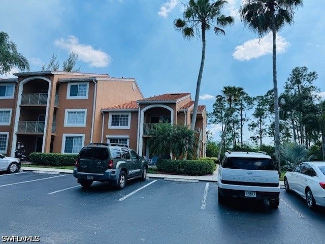 1150 Wildwood Lakes BLVD 8-207, Naples, FL 34104