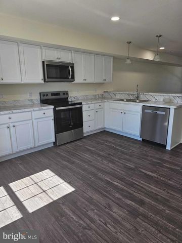 237 ROJAN RD #112, Dover, DE 19901