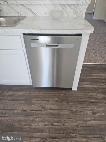 237 ROJAN RD #112, Dover, DE 19901