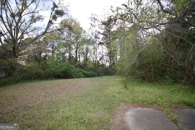 7585 Haley Drive, Jonesboro, GA 30236