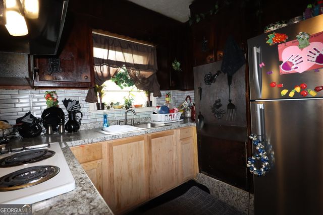 7585 Haley Drive, Jonesboro, GA 30236