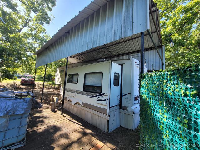 107716 S 4165 Road, Checotah, OK 74426