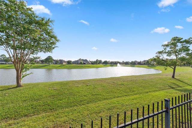 14415 Lakepointe Bend Lane, Cypress, TX 77429