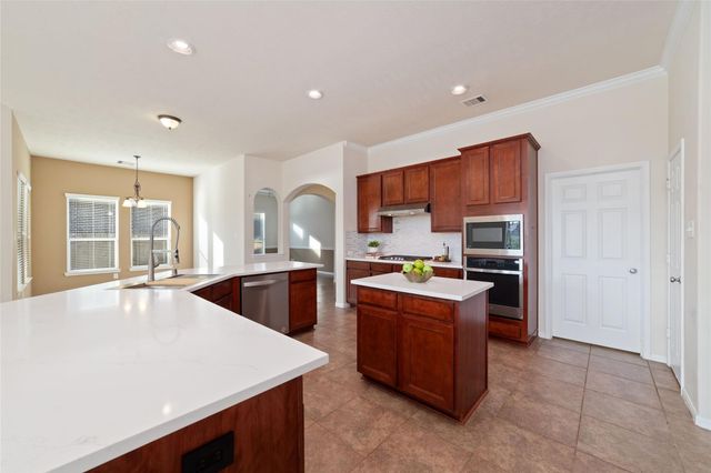 14415 Lakepointe Bend Lane, Cypress, TX 77429