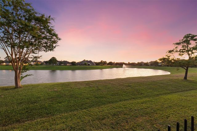 14415 Lakepointe Bend Lane, Cypress, TX 77429