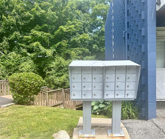 9 Wyndover Woods Lane 23, White Plains, NY 10603
