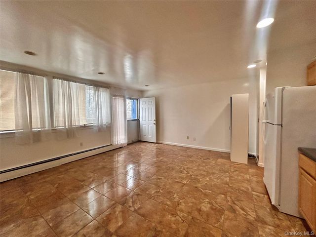 9 Wyndover Woods Lane 23, White Plains, NY 10603