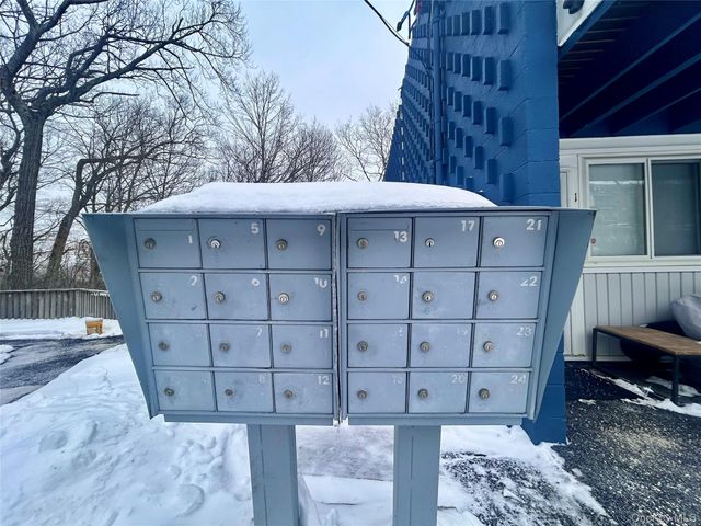 9 Wyndover Woods Lane 23, White Plains, NY 10603