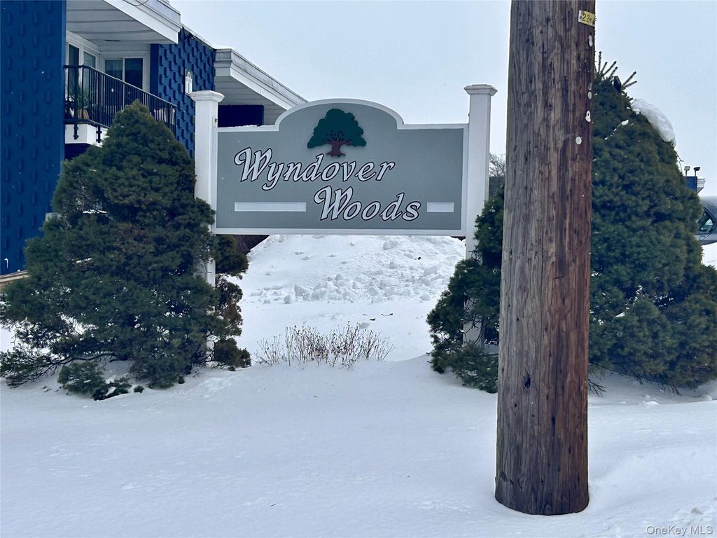 9 Wyndover Woods Lane 23, White Plains, NY 10603